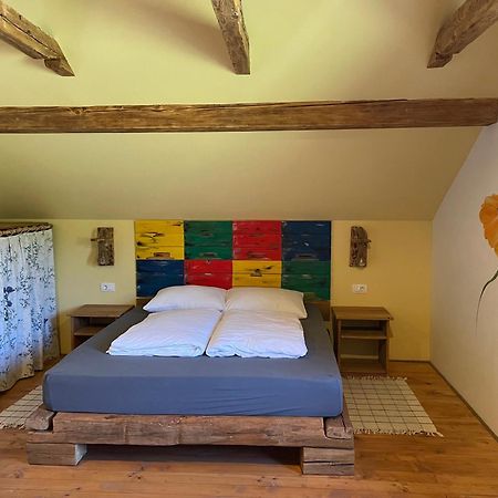 Vamis Hotel Gornji Petrovci Bilik gambar