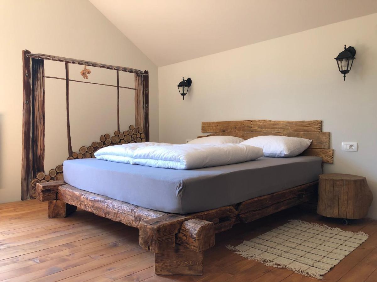 Vamis Hotel Gornji Petrovci Luaran gambar